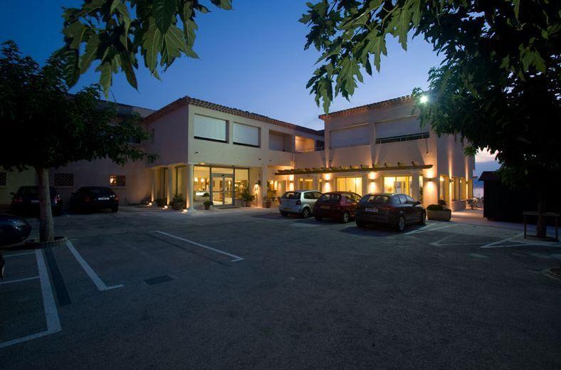 Hotel Au Tapis De Sable