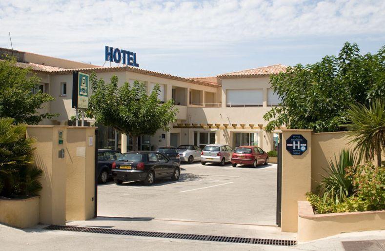 Hotel Au Tapis De Sable