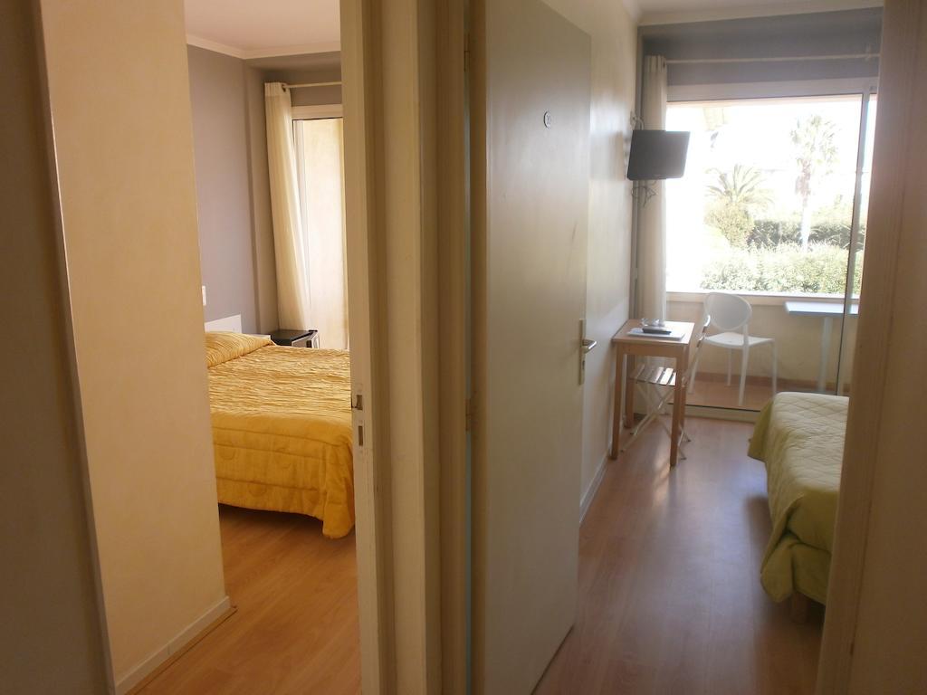 Hotel Au Tapis De Sable
