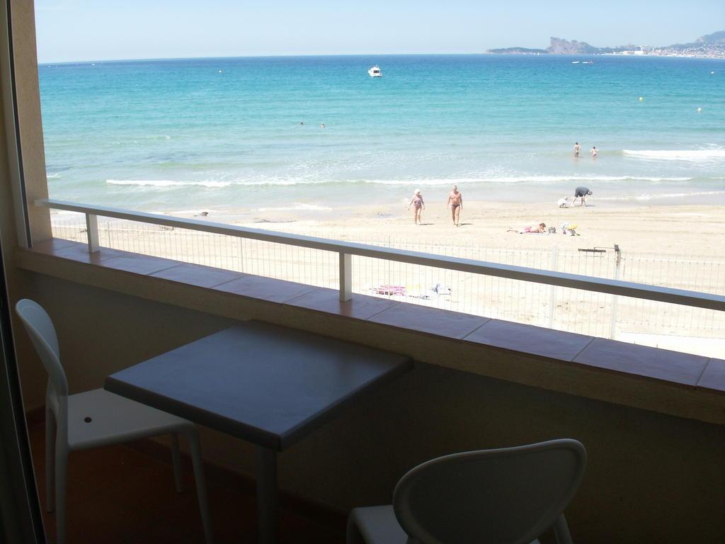 Hotel Au Tapis De Sable