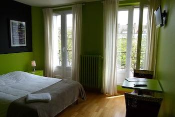 Victor Hotel