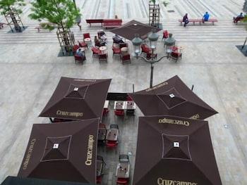 Victor Hotel