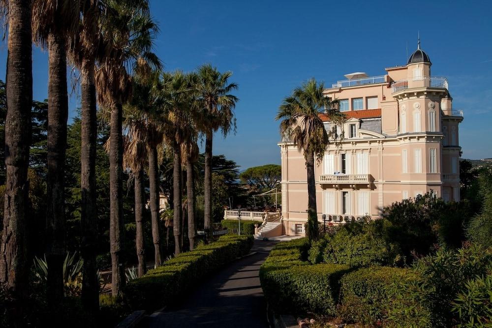Centre De Vacances Les Tourelles