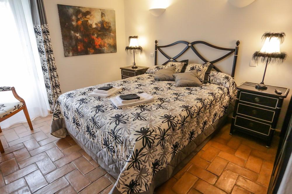 Latu Corsu Cote Corse Chambres D'Hotes