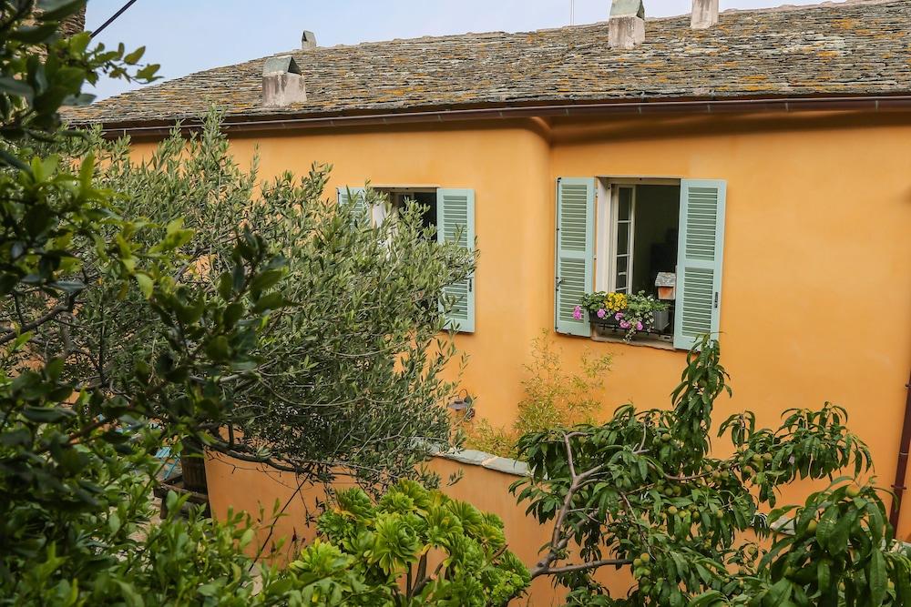 Latu Corsu Cote Corse Chambres D'Hotes