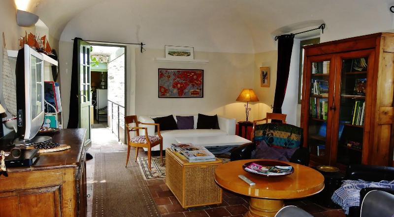 Mas Escombelle Chambre D'Hote