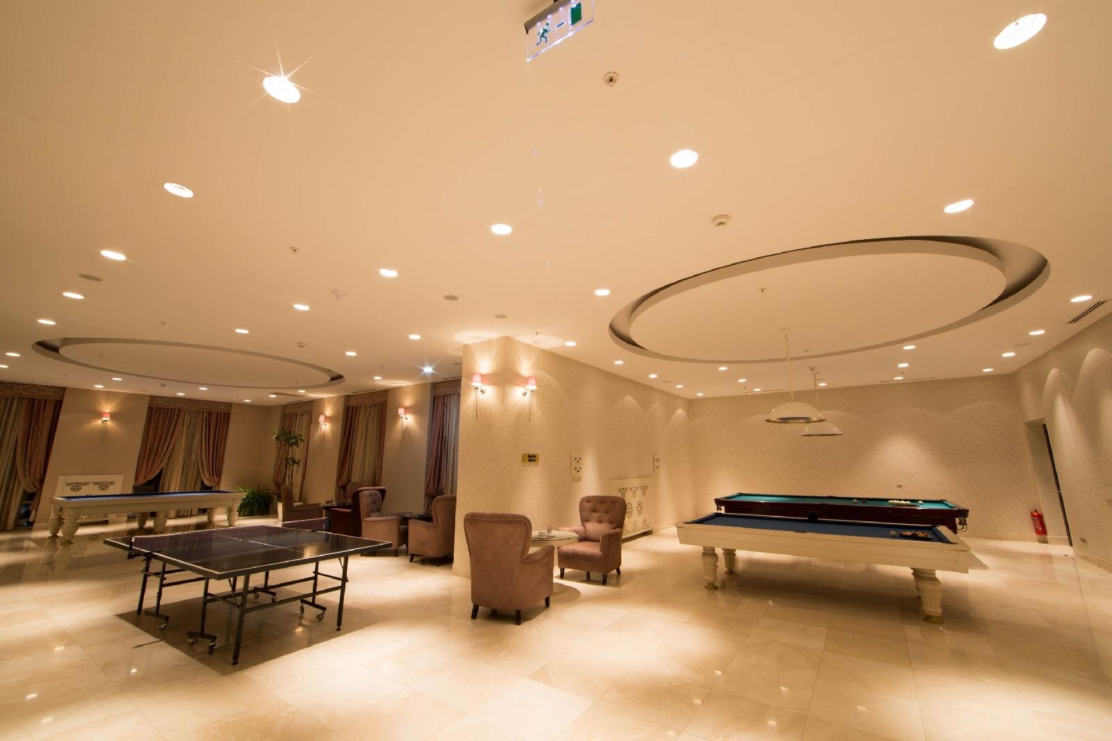 Qafqaz Riverside Hotel