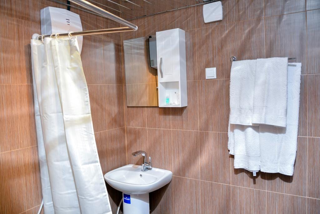 Sanahin Bridge Hotel