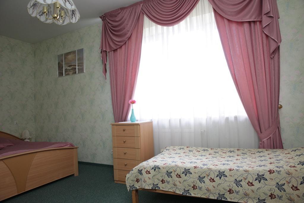 Linas Hotel
