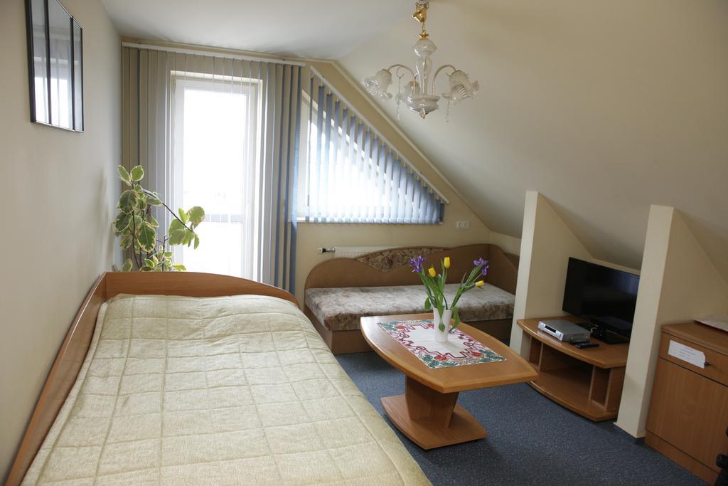 Linas Hotel