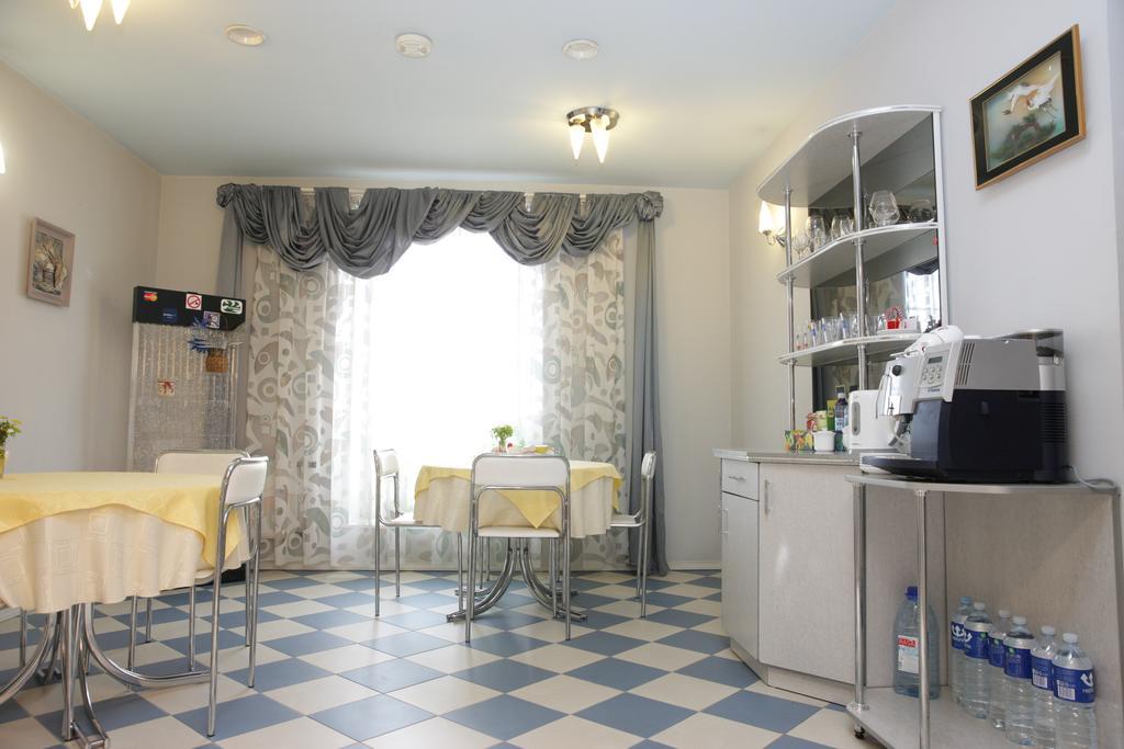 Linas Hotel