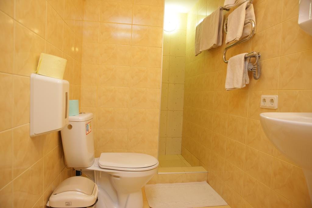 Linas Hotel