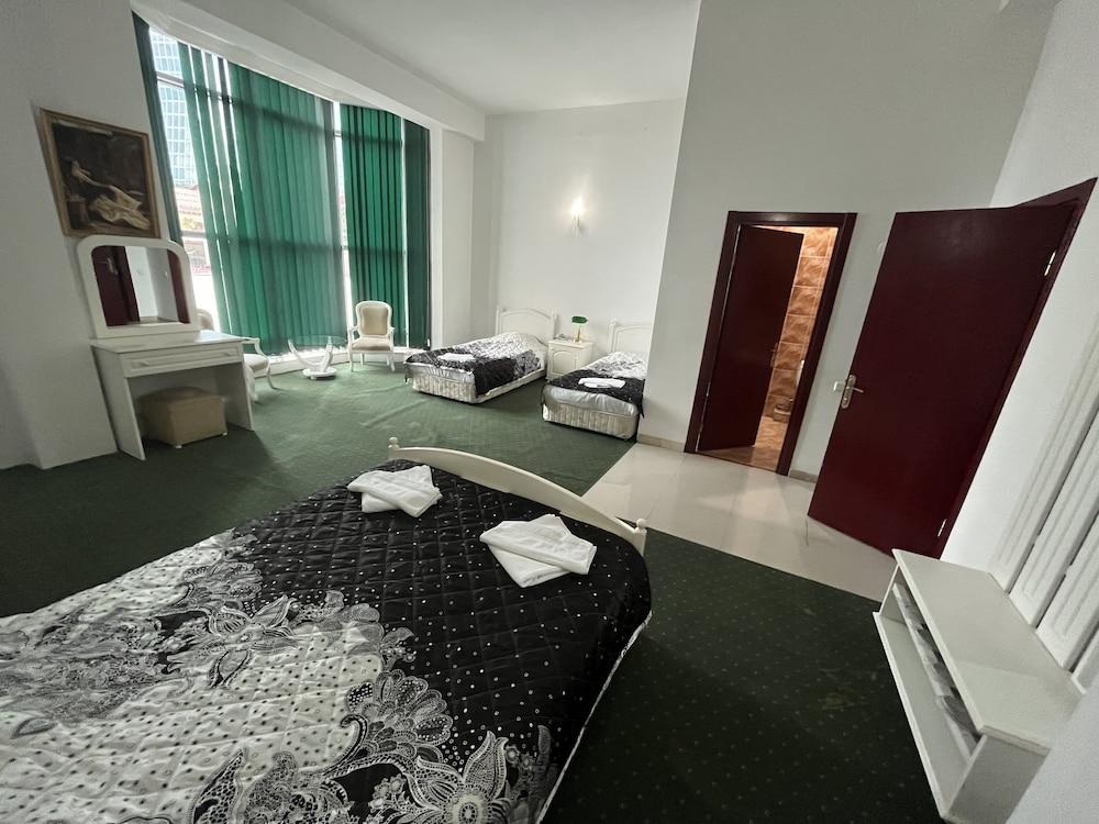 Hotel Alik
