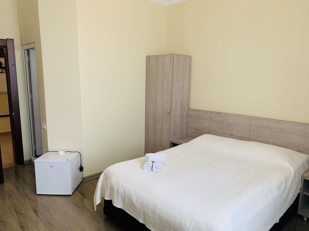 Hotel Amigo I