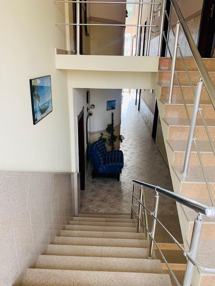 Hotel Amigo I