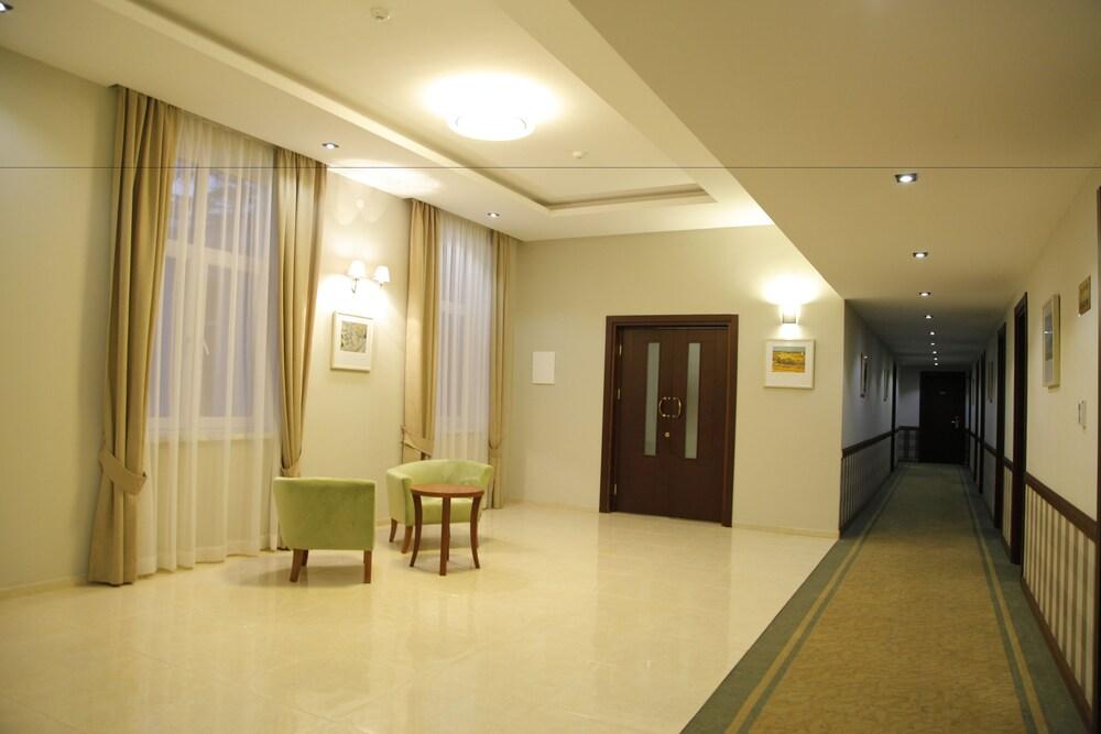 Tskaltubo Plaza Hotel & Resort