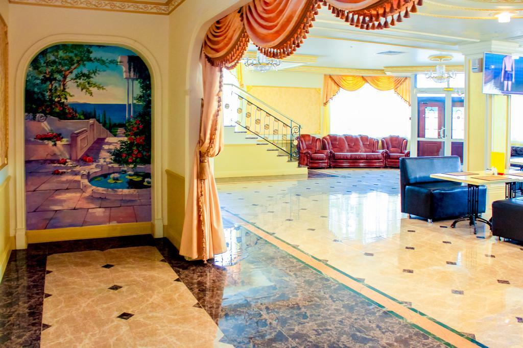 Korona Hotel