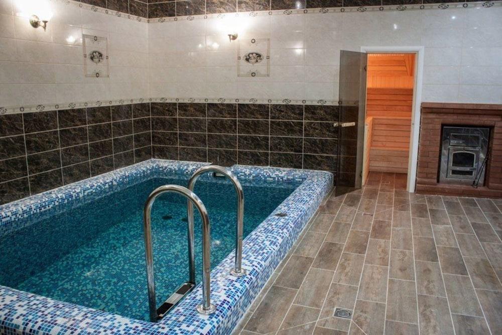 Korona Hotel