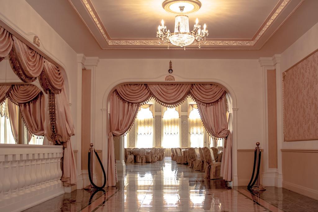 Korona Hotel