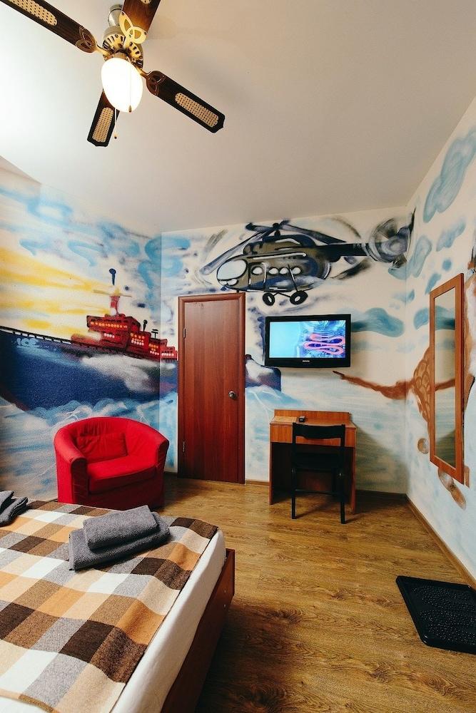 Iceberg House