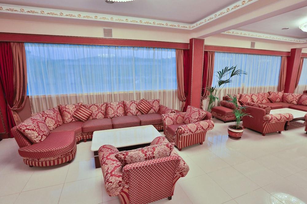 Abu Dagi Hotel