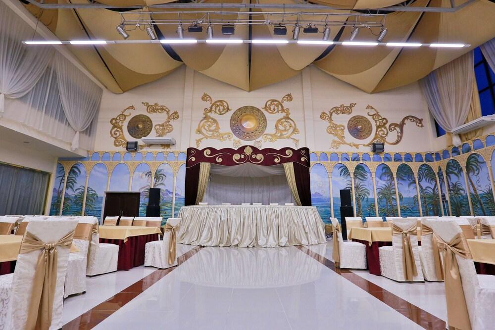 Abu Dagi Hotel
