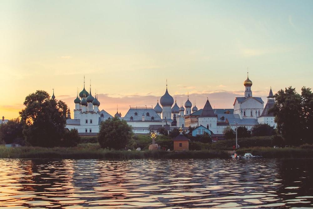 Boyarskiy Dvor Hotel