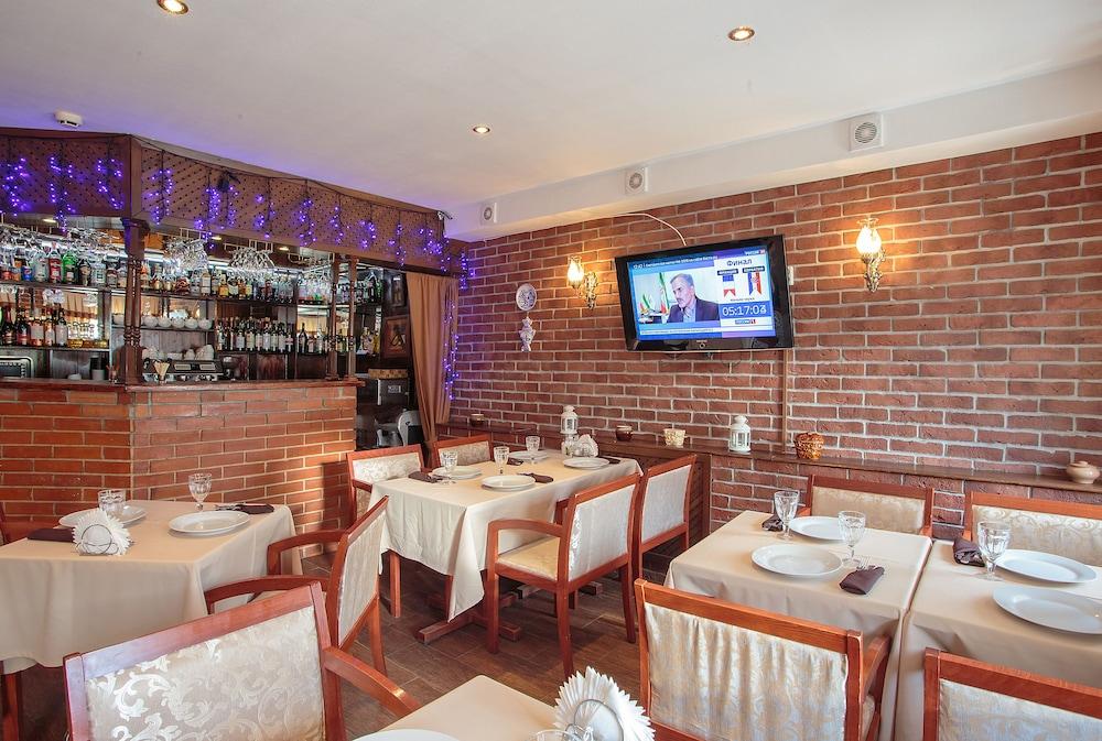 Boyarskiy Dvor Hotel