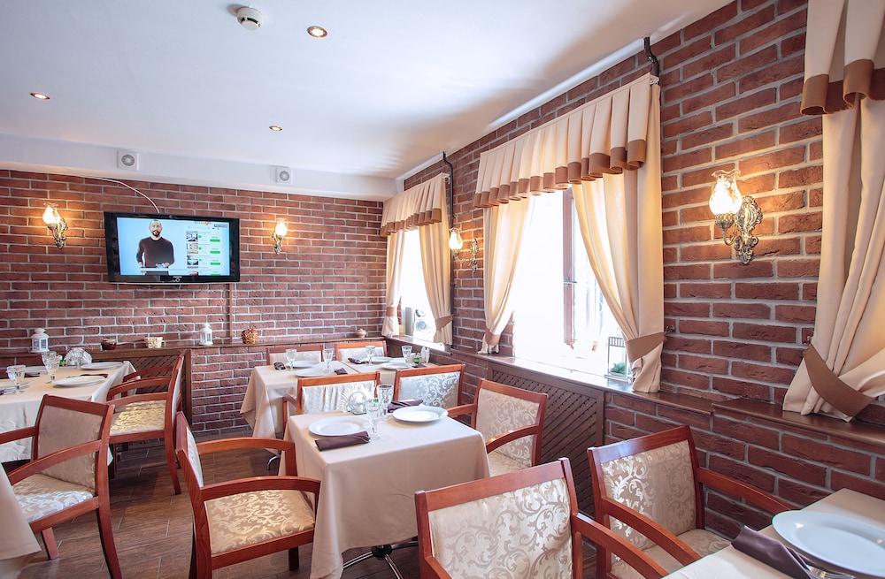 Boyarskiy Dvor Hotel