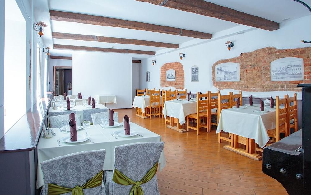 Boyarskiy Dvor Hotel