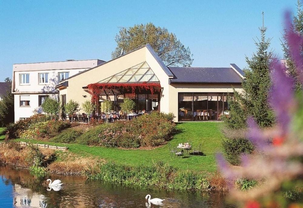 Hotel des Bords De L'ill