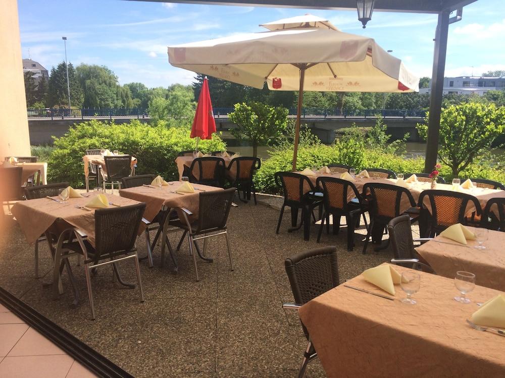Hotel des Bords De L'ill