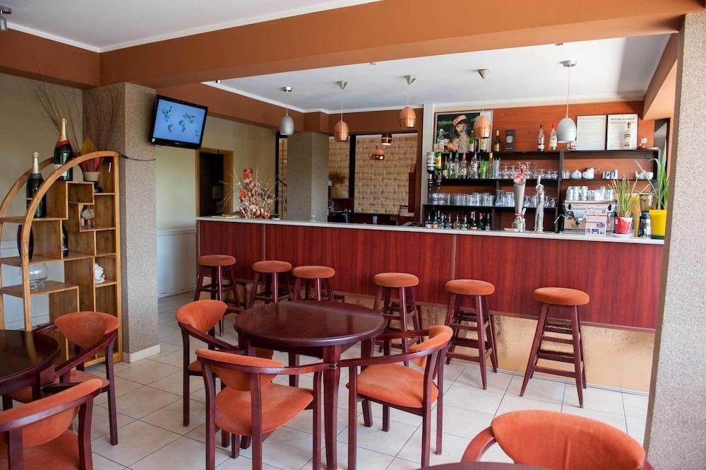 Hotel Restaurant Rive Gauche