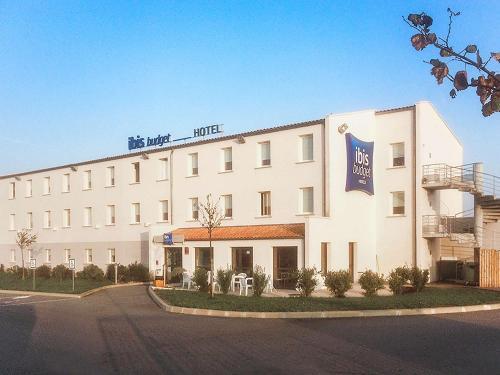 ibis budget Niort Est La Creche