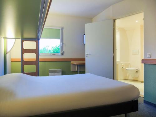 ibis budget Niort Est La Creche