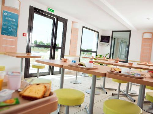 ibis budget Niort Est La Creche