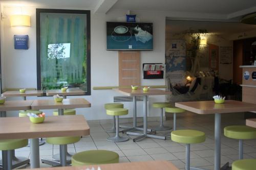 ibis budget Niort Est La Creche