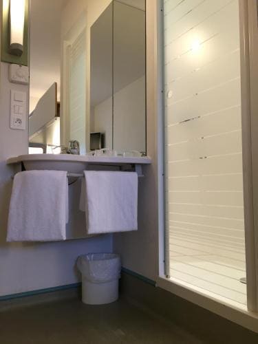 ibis budget Niort Est La Creche