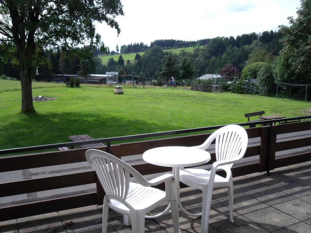 Bed and Breakfast All Seasons