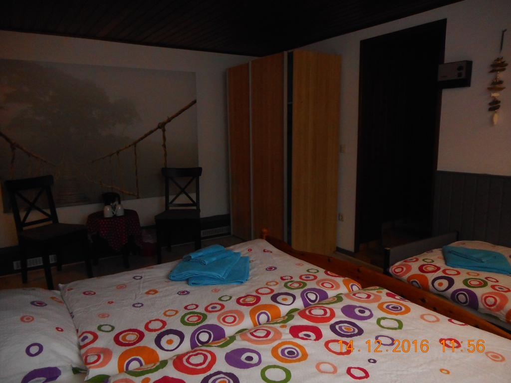 Bed and Breakfast All Seasons
