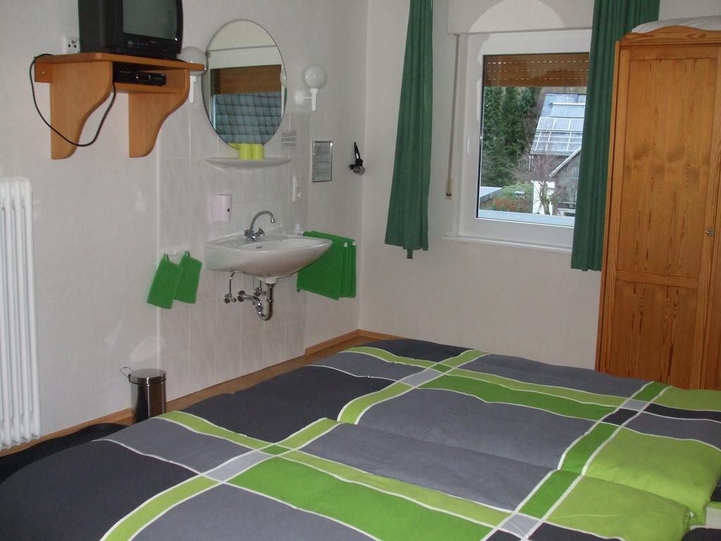 Bed and Breakfast All Seasons