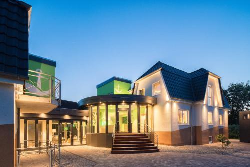 Pura Vida Hotel