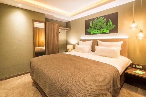 Pura Vida Hotel