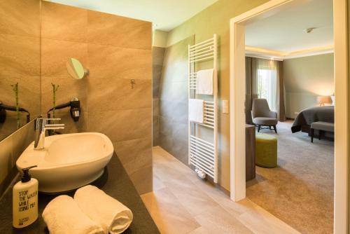 Pura Vida Hotel