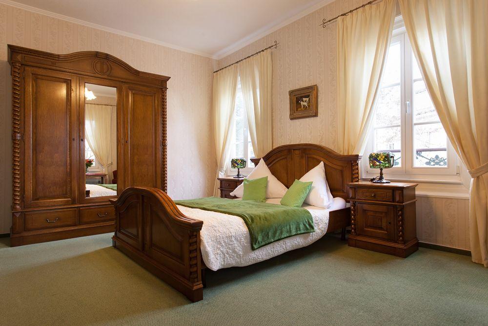 Athos Hotel