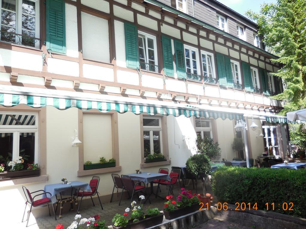 Athos Hotel