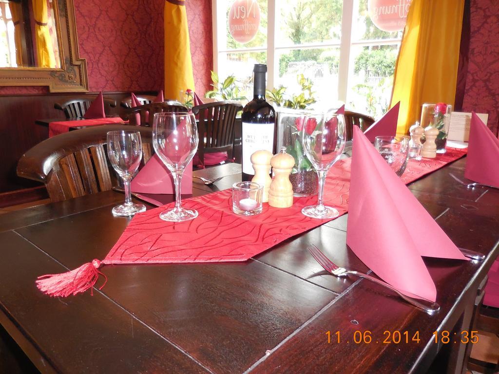 Athos Hotel