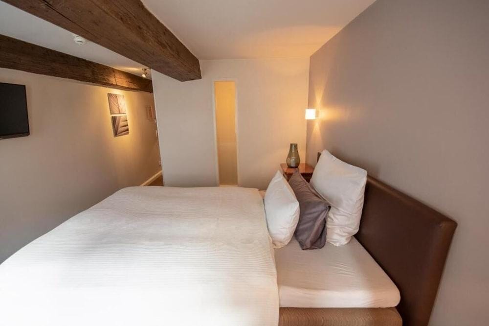 Hotel Anno 1216