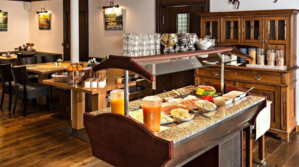 Hotel Weinhaus Weis