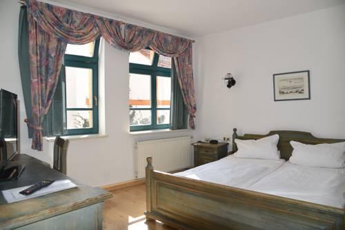 Hotel Schlundhaus & Gästehaus Rautenkranz